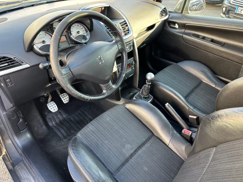 PEUGEOT 207 1.6 HDi 110 Cv Feline Garantie