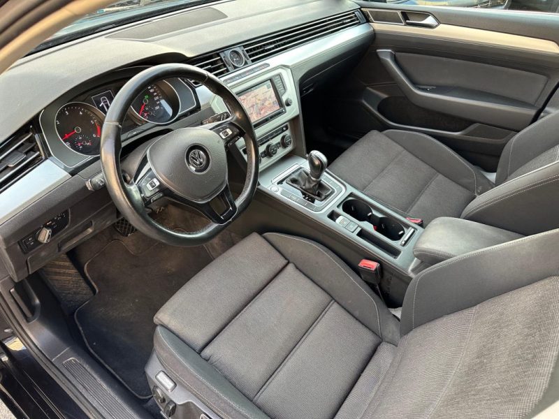 VOLKSWAGEN PASSAT 1.6 TDI 120CH BLUEMOTION TECHNOLOGY CONFORTLINE DSG7 Garantie
