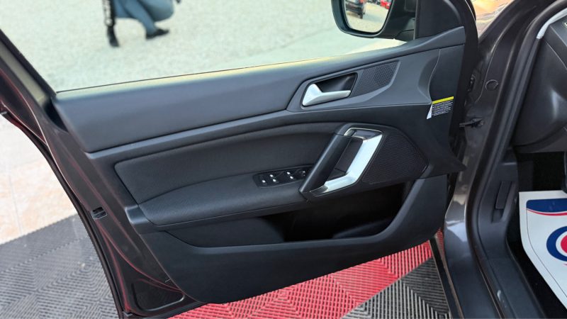 PEUGEOT 308 PHASE 2 SW  1.2 E THP 130 CV ALLURE 2019