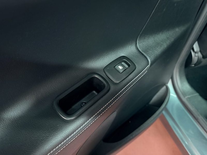 PEUGEOT 207 1.6 150ch FELINE