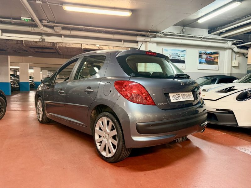 PEUGEOT 207 1.6 150ch FELINE