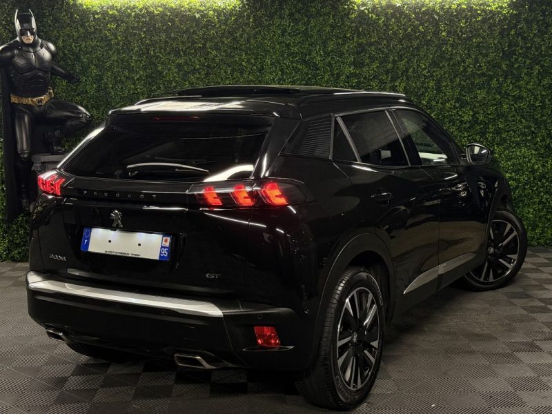 PEUGEOT 2008 GT PACK 1.2 155 TOIT OUVRANT BOITE AUTO APPLE & ANDROID VIRTUAL COCKPIT - Garantie 1 an