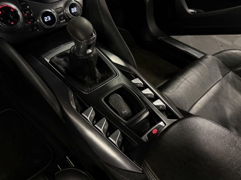 DS DS5 PHASE 2 SPORT CHIC 2.0 HDI 150 Cv INTERIEUR CUIR / TOIT PANO GPS BVM6 - BIEN LIRE L ANNONCE