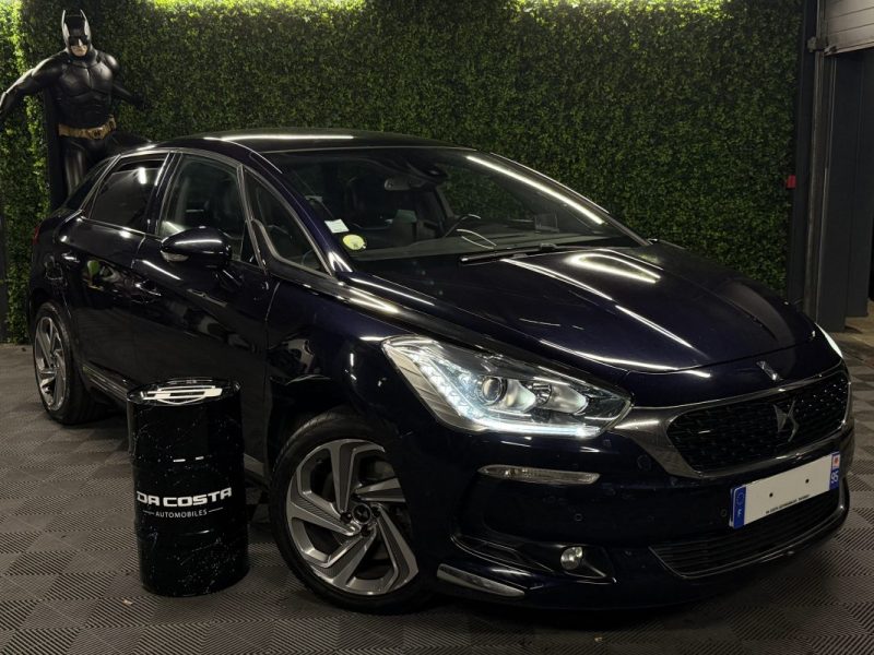 DS DS5 PHASE 2 SPORT CHIC 2.0 HDI 150 Cv INTERIEUR CUIR / TOIT PANO GPS BVM6 - BIEN LIRE L ANNONCE