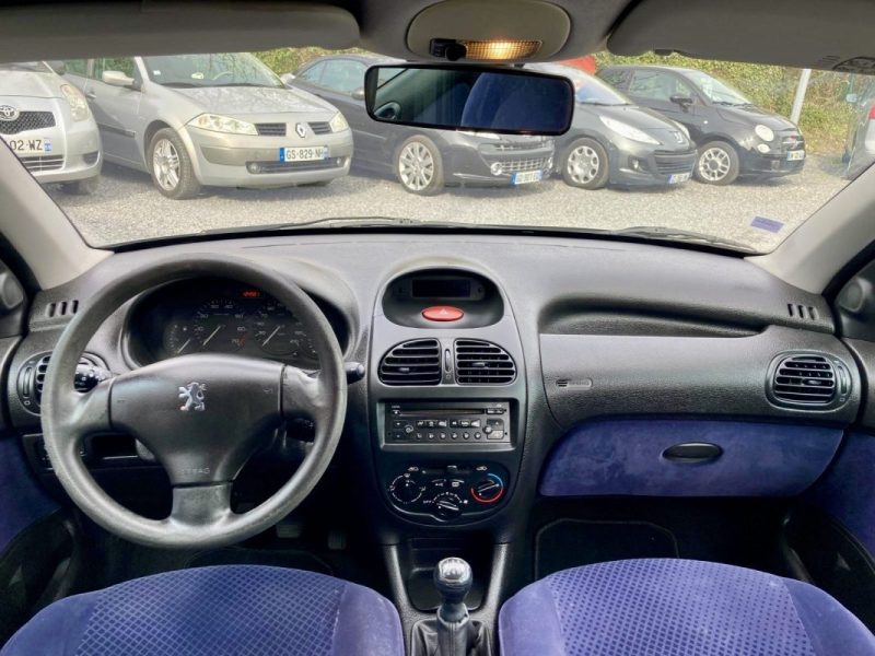 PEUGEOT 206 1.4L 16V i 88cv STYLE / Révisée&Garantie 