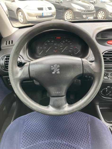 PEUGEOT 206 1.4L 16V i 88cv STYLE / Révisée&Garantie 