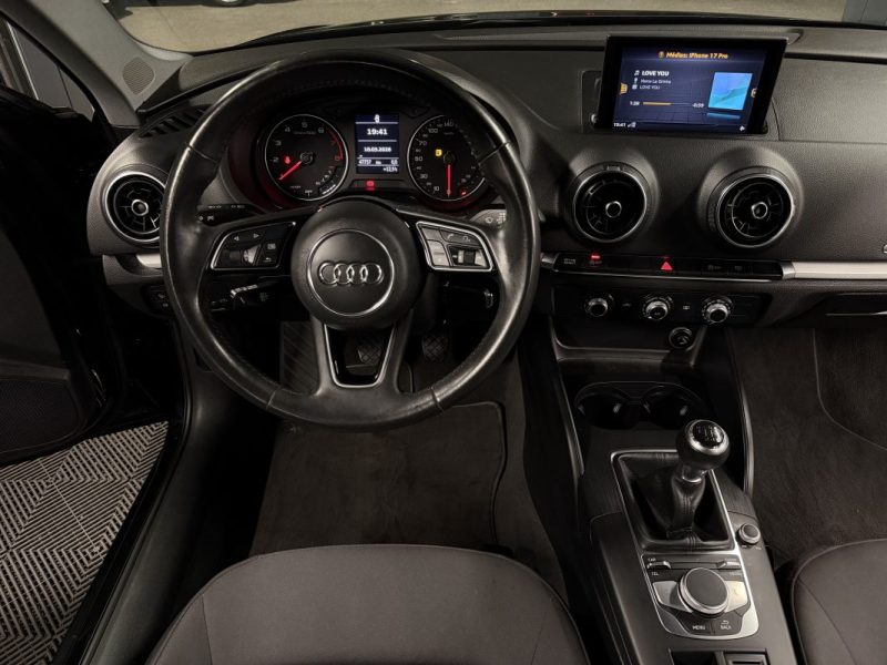 AUDI A3 III PHASE 2 SPORTBACK 30 TFSI 1.0 115 Cv 47 700 Kms / ORIGINE FRANCE - GARANTIE 1 AN