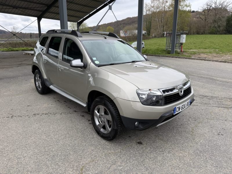 DACIA DUSTER 1.5 DCI 110 PRESTIGE  4X4 2012