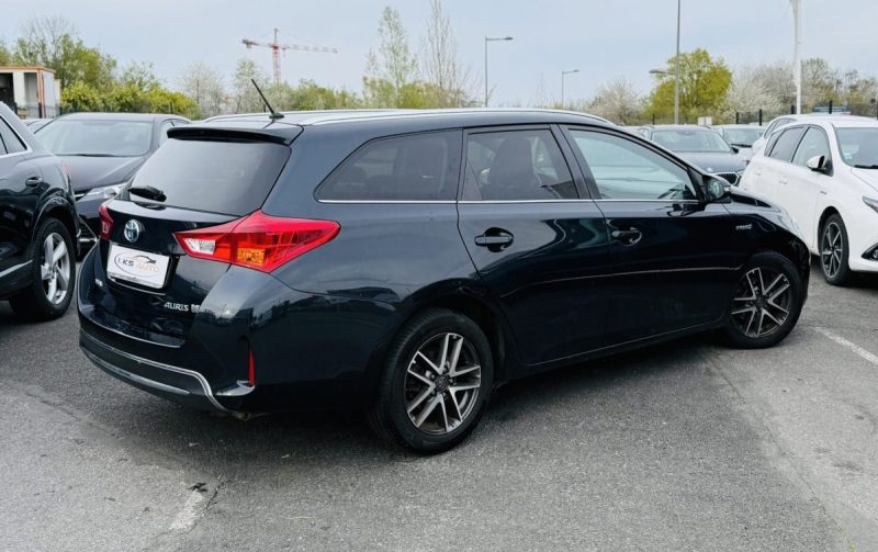 TOYOTA AURIS TOURING SPORTS 1.8 HYBRID 136h DYNAMIC BUSINESS