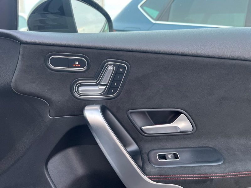 MERCEDES CLASSE A  180 136ch AMG LINE 7G-DCT