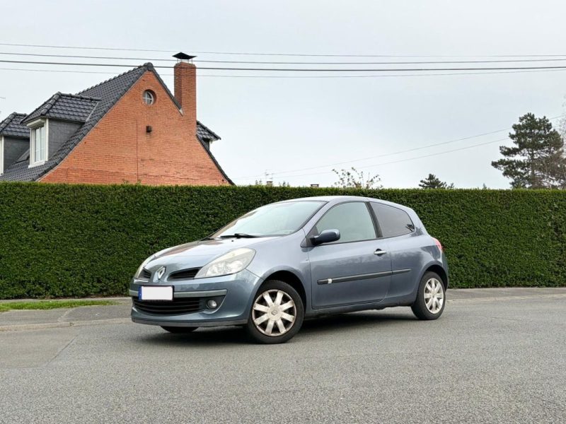 ✅ Magnifique RENAULT CLIO 1.2 16V EDITION DYNAMIQUE