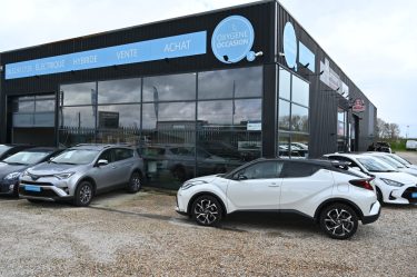 TOYOTA C-HR 184H Team Deutschland MY20 03/2021