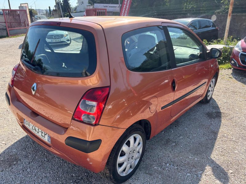 RENAULT TWINGO II 1.5 DCI 65 AUTHENTIQUE 2008