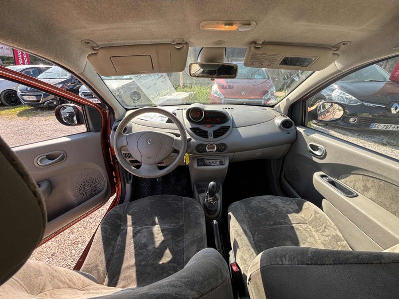 RENAULT TWINGO II 1.5 DCI 65 AUTHENTIQUE 2008