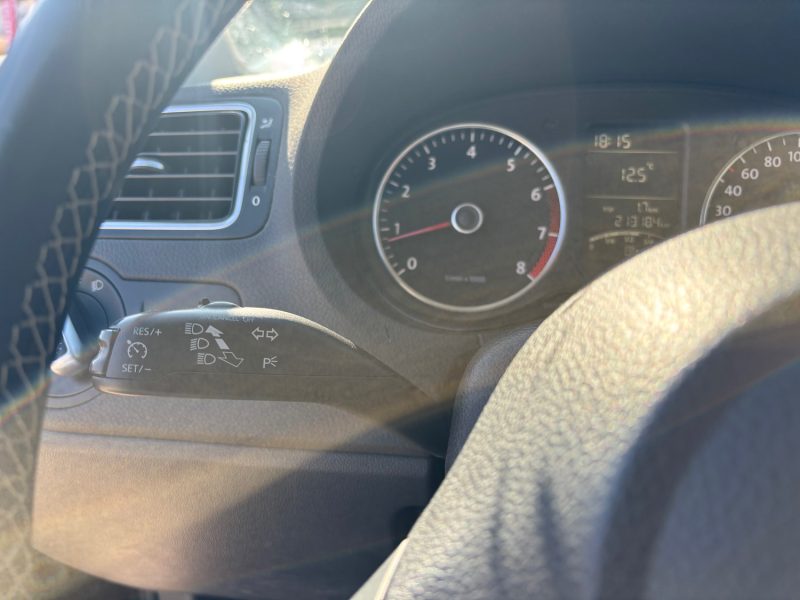 VOLKSWAGEN POLO 1.4 85 TRENDLINE 2012