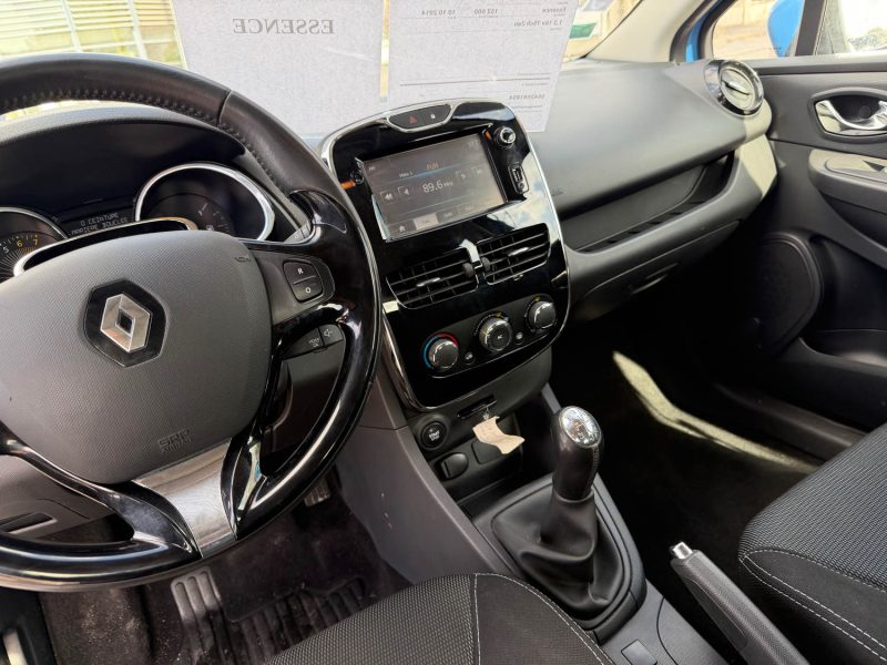 RENAULT CLIO IV 1.2 16V 75CH ZEN 2014