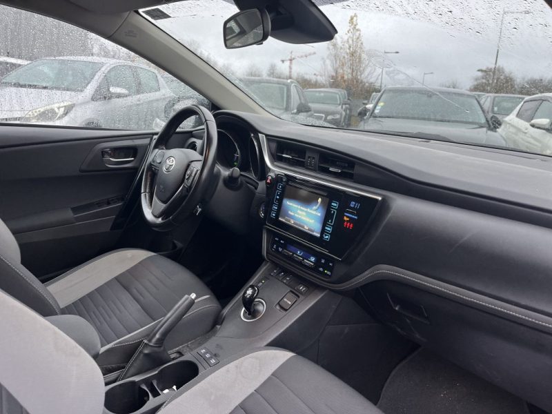 TOYOTA AURIS TOURING SPORTS 1.8 HYBRID 136CV - Caméra De Recul