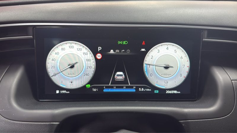 HYUNDAI TUCSON 1.6 SUV HYBRIDE ESSENCE 230cv BUSINESS/1 ERE MAIN/TVA RECUPERABLE
