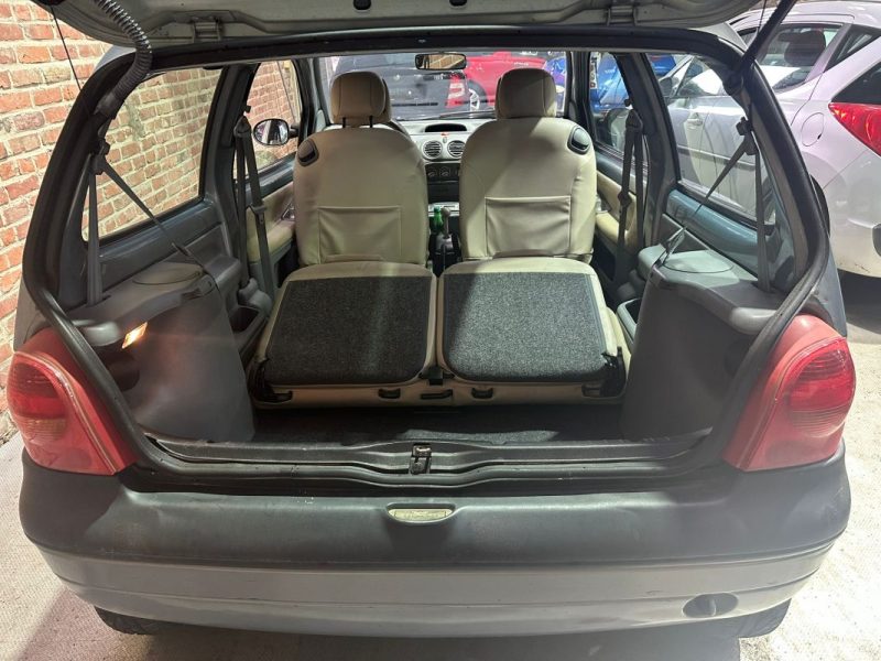 RENAULT TWINGO 1.2 77 CV Initiale Paris 2004