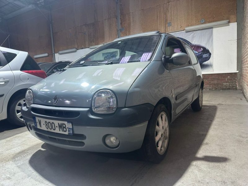 RENAULT TWINGO 1.2 77 CV Initiale Paris 2004