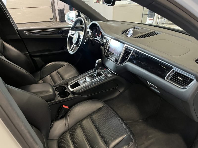 PORSCHE MACAN 3.0 V6 360CH GTS PDK 2017