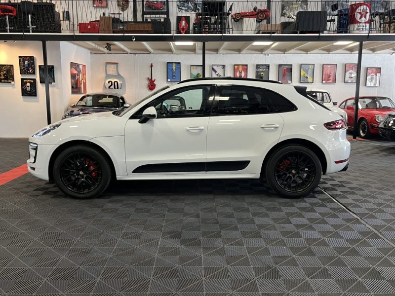 PORSCHE MACAN 3.0 V6 360CH GTS PDK 2017