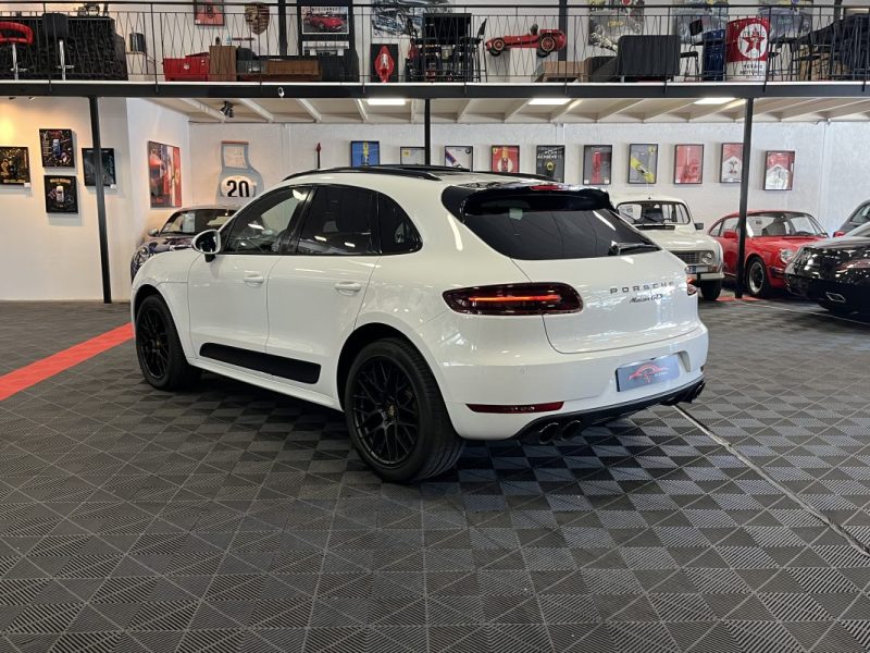PORSCHE MACAN 3.0 V6 360CH GTS PDK 2017