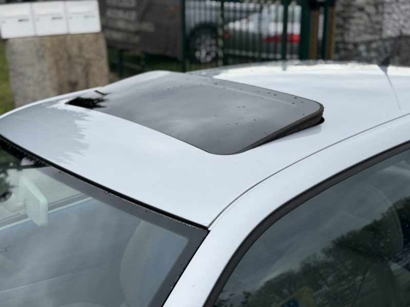 VOLKSWAGEN LUPO 1,4L 75 CV Boite Auto / Toit Ouvrant /  Paiement 4X ou 10X Possible