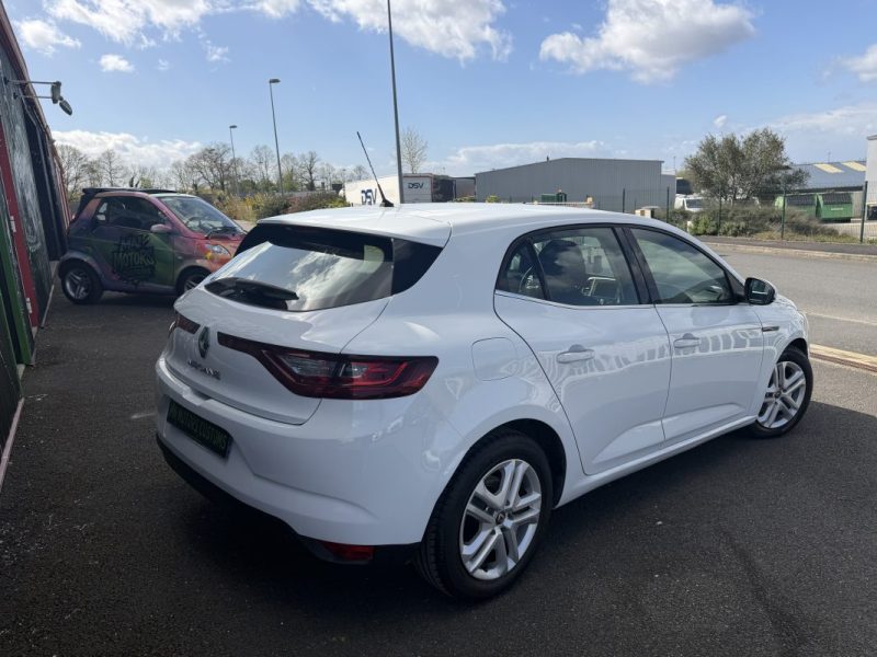RENAULT MEGANE IV 1.5 BLUE DCI 95CH LIFE 2020
