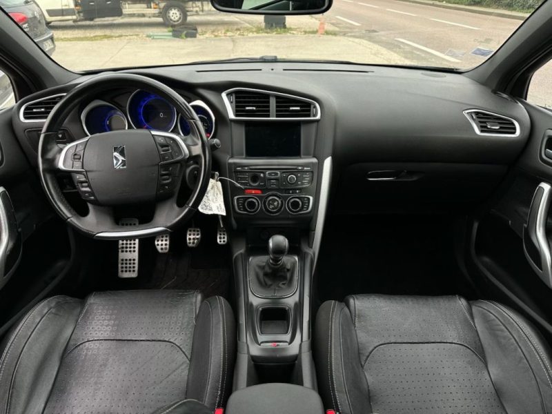 CITROEN DS4 2.0 HDI 160  SO CHIC 2013
