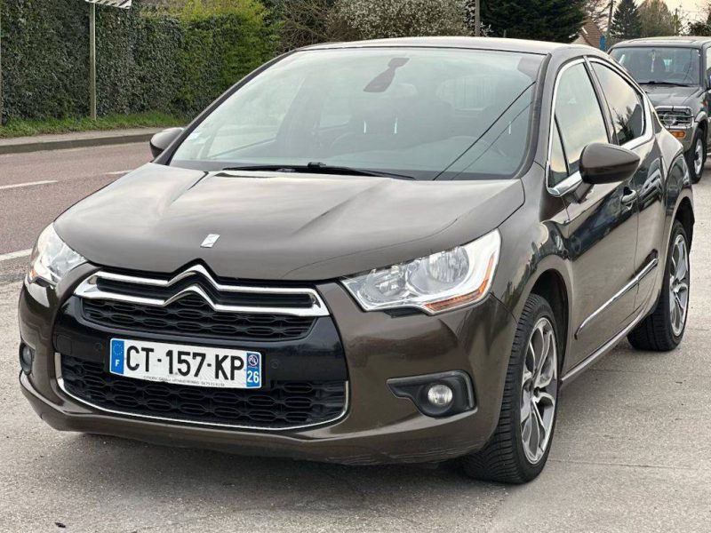 CITROEN DS4 2.0 HDI 160  SO CHIC 2013