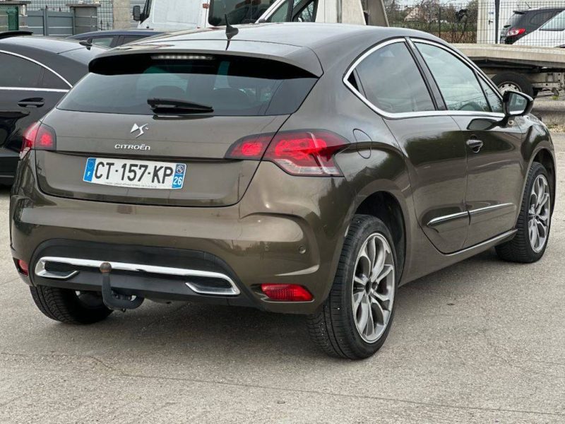 CITROEN DS4 2.0 HDI 160  SO CHIC 2013