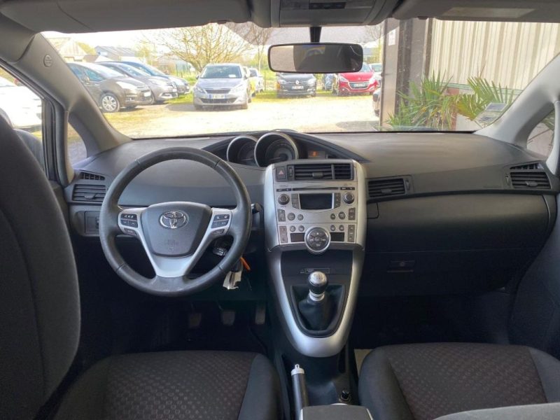 TOYOTA VERSO 2.0 D-4D 126CH - 7 PLACES - GARANTIE