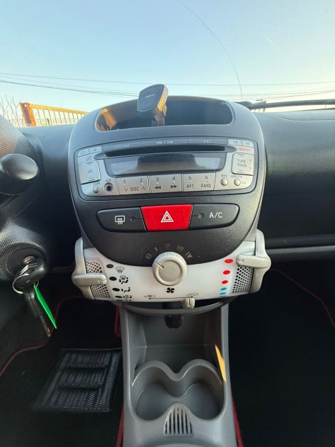 CITROEN C1 1.0I - 12V 68CV BOITE AUTOMATIQUE  2011