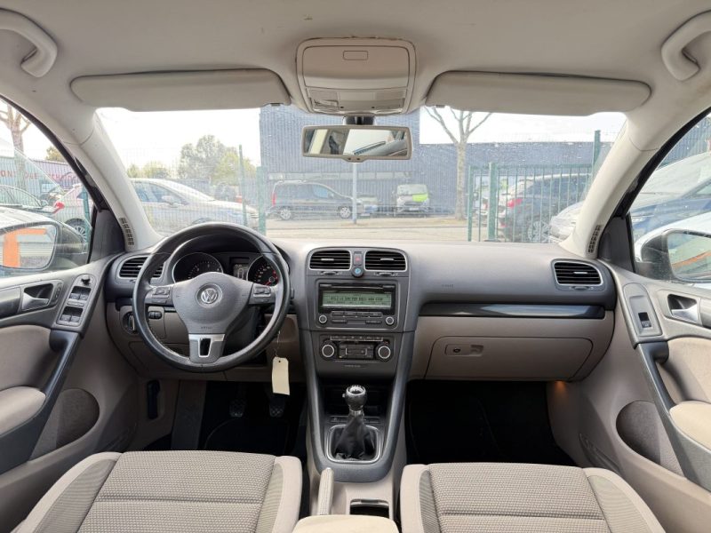 VOLKSWAGEN GOLF 1.6 TDI 105 CV - GARANTIE 12 mois - CONFORTLINE