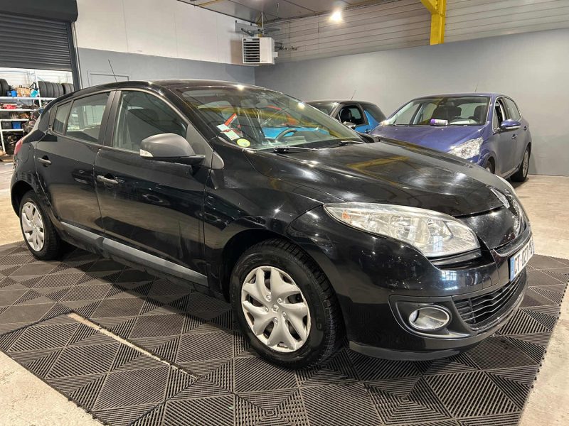 RENAULT MEGANE 3 PHASE 2 1.5 DCI 110CH LIMITED 