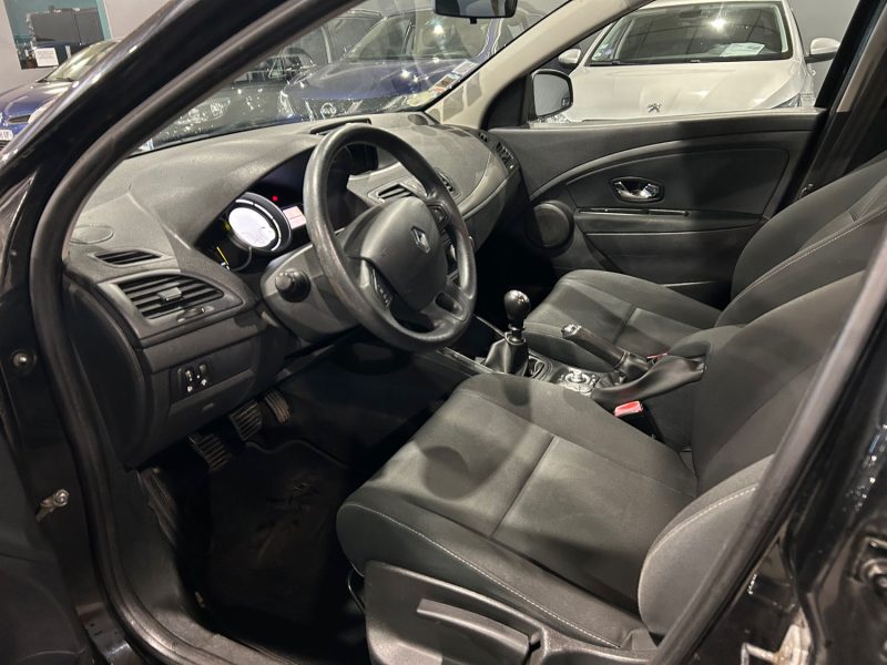 RENAULT MEGANE 3 PHASE 2 1.5 DCI 110CH LIMITED 