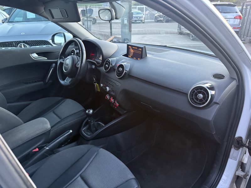 AUDI A1 1.6 TDI 105CH FAP BUSINESS LINE GARANTIE