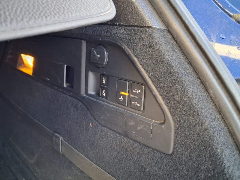 VOLKSWAGEN TOUAREG 3.0 V6 TDI 262 CV CARAT 4MOTION TOIT OUVRANT PANORAMIQUE/CUIR CHAUFFANT/GPS  2015