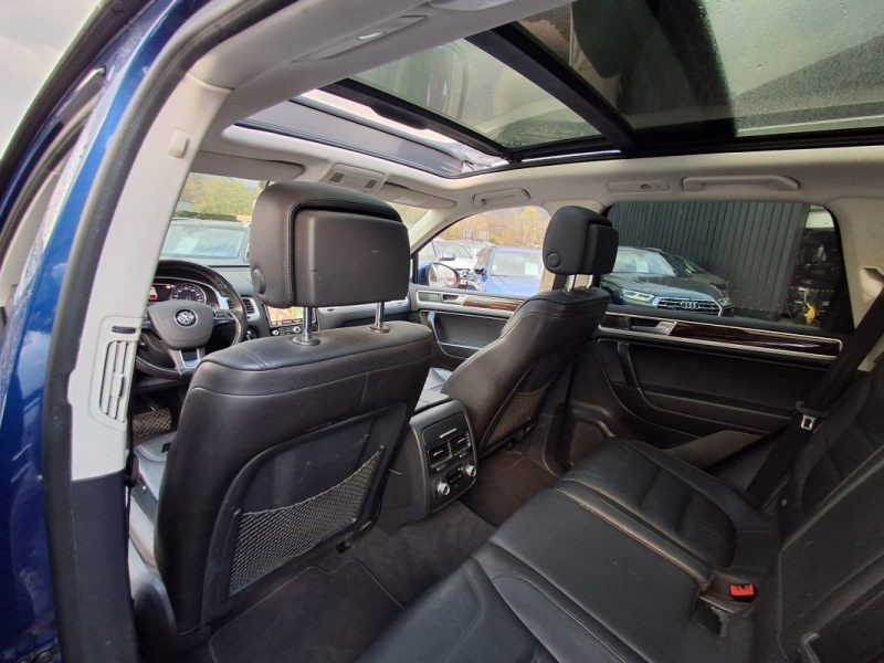 VOLKSWAGEN TOUAREG 3.0 V6 TDI 262 CV CARAT 4MOTION TOIT OUVRANT PANORAMIQUE/CUIR CHAUFFANT/GPS  2015