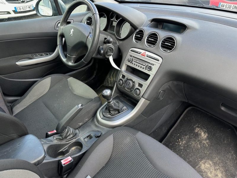 PEUGEOT 308  1.6 HDI 112 FELINE 2011 GARANTIE