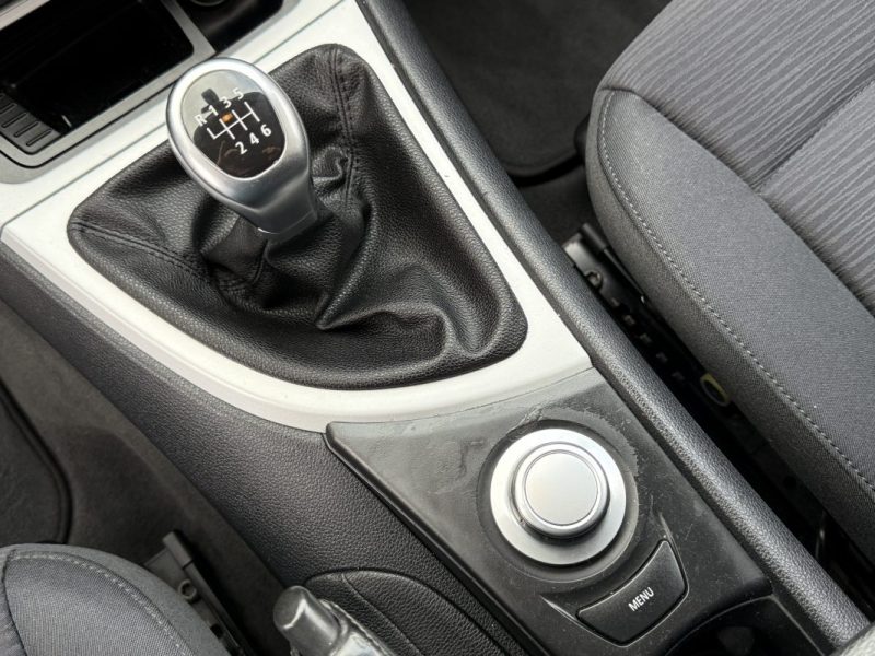 BMW Série 1 I (E81/E87) 118i 143ch Sport Design Garantie