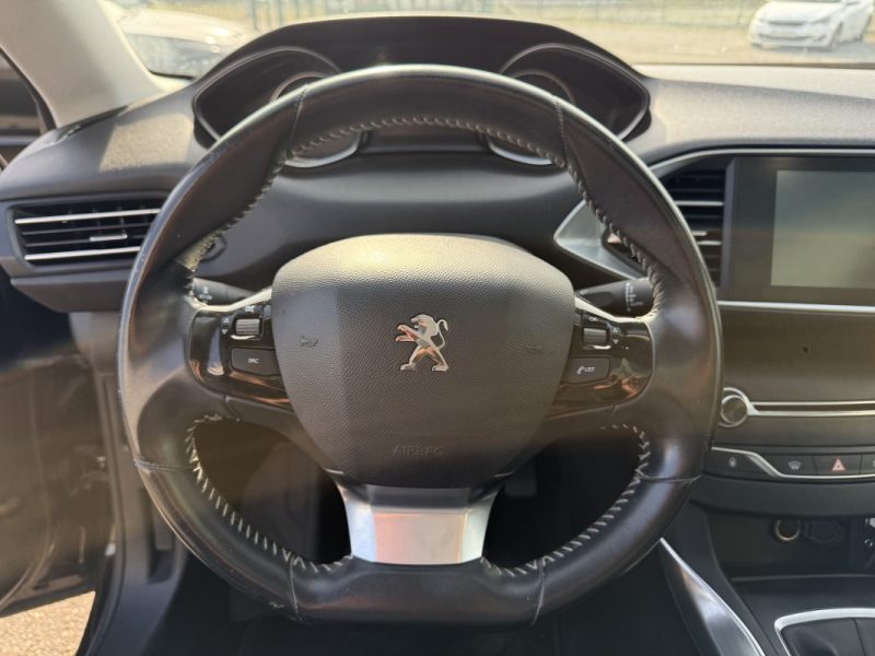 Peugeot 308 II 1.6L HDi 120ch Féline 