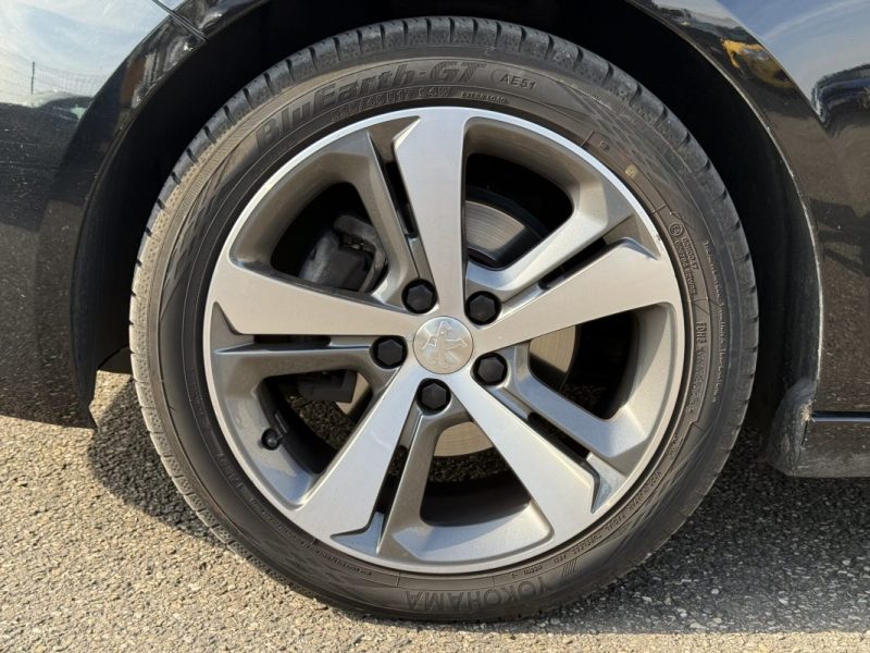Peugeot 308 II 1.6L HDi 120ch Féline 