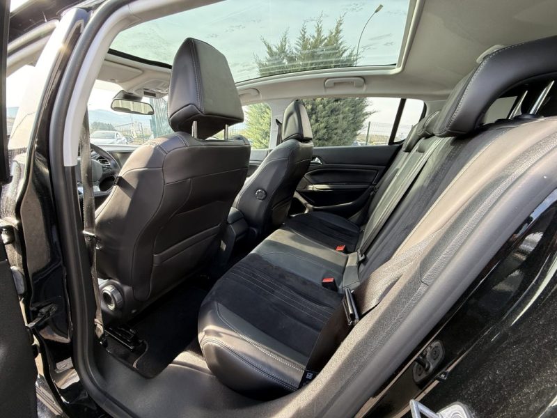Peugeot 308 II 1.6L HDi 120ch Féline 