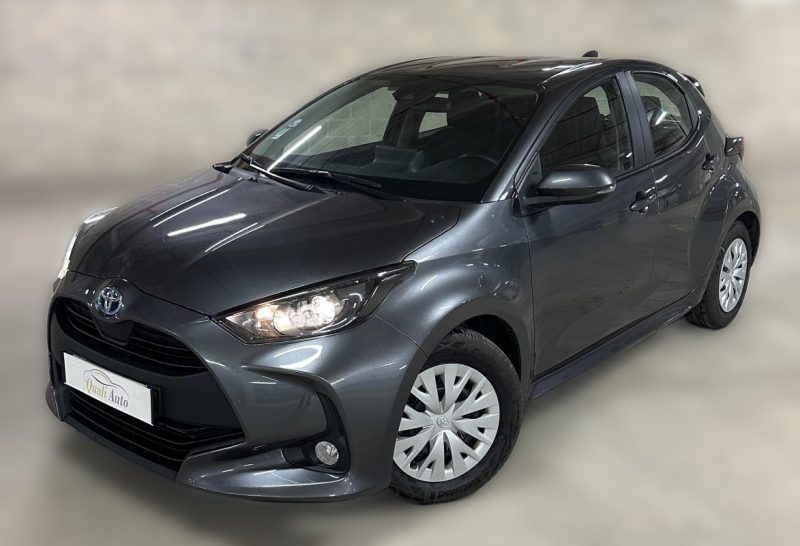 TOYOTA YARIS 1.5 HYBRID DYNAMIC BUSINESS 2022