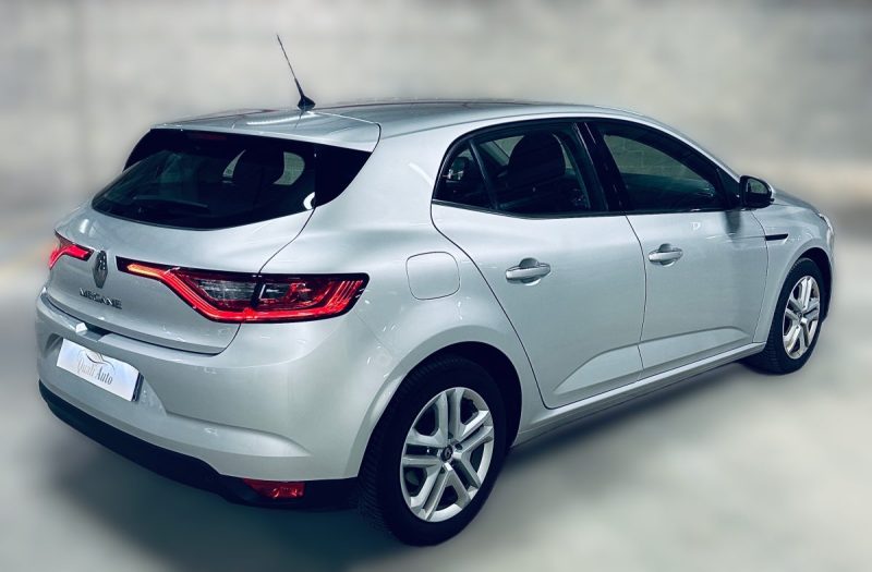 RENAULT MEGANE IV 1.5 BLUE DCI 115ch BUSINESS EDC