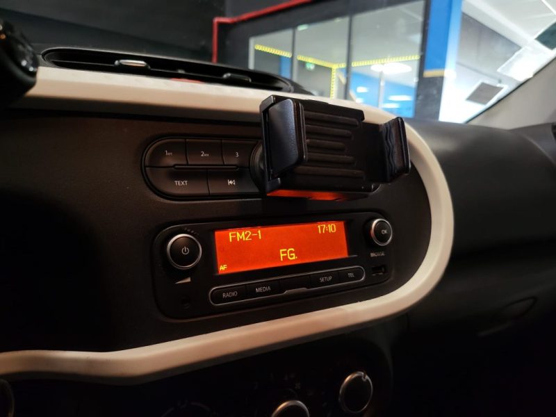 RENAULT TWINGO III 1.0 SCE 71cv INTENSE 2eme Main REGULATEUR - BLUETHOOT   2015