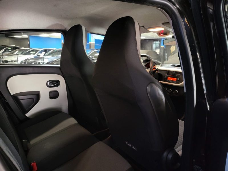 RENAULT TWINGO III 1.0 SCE 71cv INTENSE 2eme Main REGULATEUR - BLUETHOOT   2015