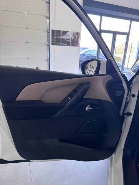 CITROEN C4 HDI 120cv INTENSIVE EAT6 VRAI BOITE AUTOMATIQUE / GPS 